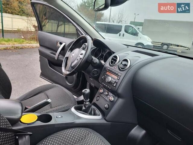 Черный Ниссан Кашкай, объемом двигателя 1.5 л и пробегом 239 тыс. км за 8900 $, фото 63 на Automoto.ua