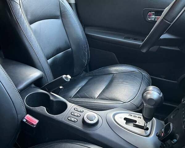 Чорний Ніссан Кашкай, об'ємом двигуна 2 л та пробігом 241 тис. км за 9300 $, фото 11 на Automoto.ua