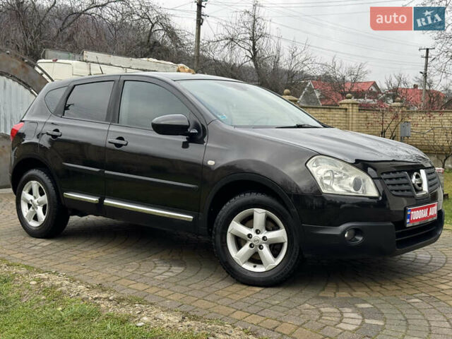 Черный Ниссан Кашкай, объемом двигателя 1.5 л и пробегом 231 тыс. км за 7900 $, фото 4 на Automoto.ua