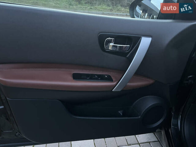 Чорний Ніссан Кашкай, об'ємом двигуна 2 л та пробігом 194 тис. км за 8500 $, фото 9 на Automoto.ua