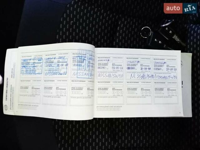 Чорний Ніссан Кашкай, об'ємом двигуна 2 л та пробігом 260 тис. км за 7999 $, фото 58 на Automoto.ua