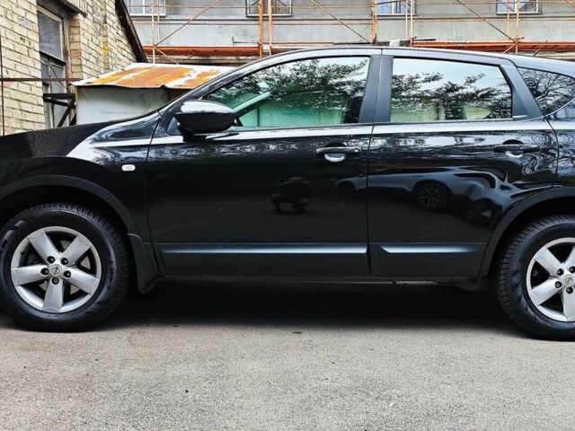 Ниссан Кашкай 2007 в Киеве на Automoto.ua Черный Ниссан Кашкай, объемом двигателя 2 л и пробегом 169 тыс. км за 8600 $, фото 4 на Automoto.ua