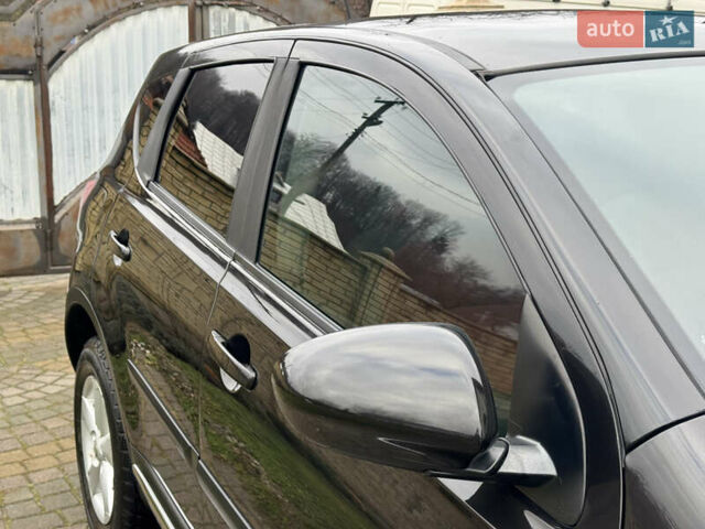 Черный Ниссан Кашкай, объемом двигателя 1.5 л и пробегом 231 тыс. км за 7900 $, фото 60 на Automoto.ua