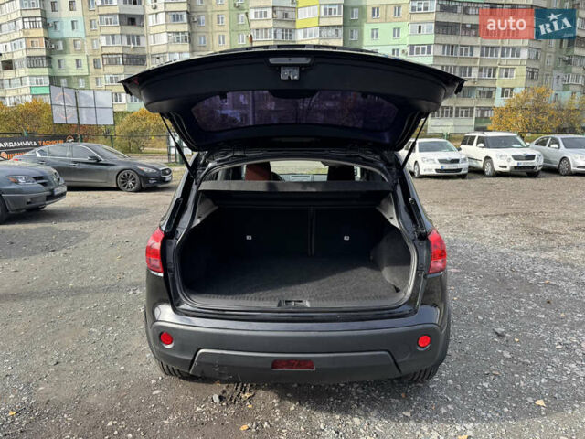 Черный Ниссан Кашкай, объемом двигателя 2 л и пробегом 185 тыс. км за 6999 $, фото 11 на Automoto.ua