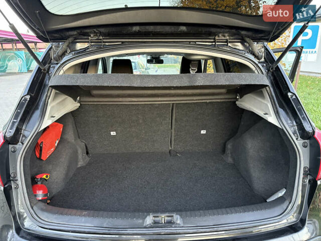 Черный Ниссан Кашкай, объемом двигателя 2 л и пробегом 252 тыс. км за 9100 $, фото 16 на Automoto.ua