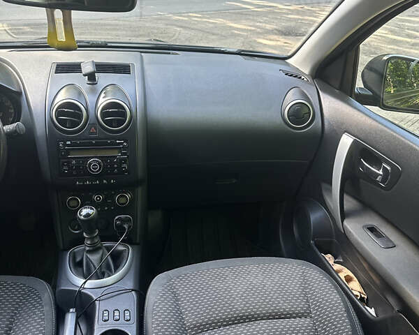 Чорний Ніссан Кашкай, об'ємом двигуна 2 л та пробігом 300 тис. км за 7400 $, фото 14 на Automoto.ua