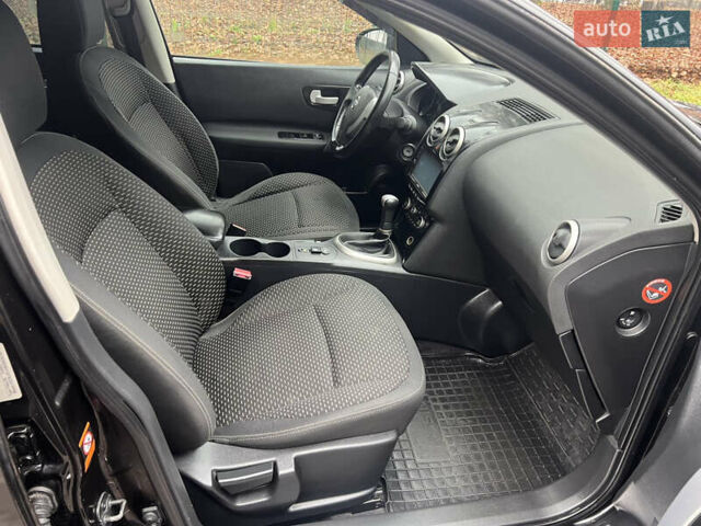 Черный Ниссан Кашкай, объемом двигателя 1.6 л и пробегом 268 тыс. км за 6800 $, фото 19 на Automoto.ua