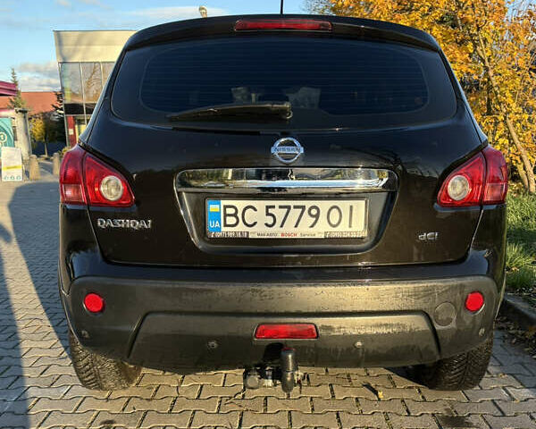 Черный Ниссан Кашкай, объемом двигателя 2 л и пробегом 252 тыс. км за 9100 $, фото 1 на Automoto.ua