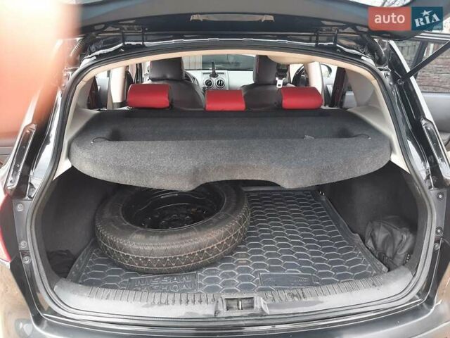 Чорний Ніссан Кашкай, об'ємом двигуна 1.6 л та пробігом 220 тис. км за 7900 $, фото 11 на Automoto.ua