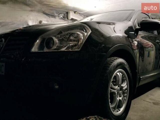 Черный Ниссан Кашкай, объемом двигателя 2 л и пробегом 262 тыс. км за 7700 $, фото 1 на Automoto.ua