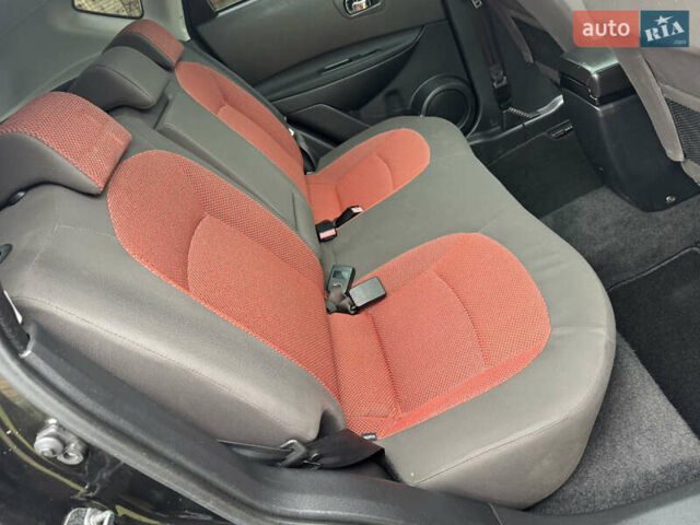 Черный Ниссан Кашкай, объемом двигателя 1.5 л и пробегом 231 тыс. км за 7900 $, фото 19 на Automoto.ua