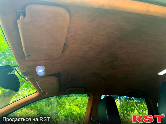 Черный Ниссан Кашкай, объемом двигателя 1.6 л и пробегом 214 тыс. км за 7500 $, фото 11 на Automoto.ua