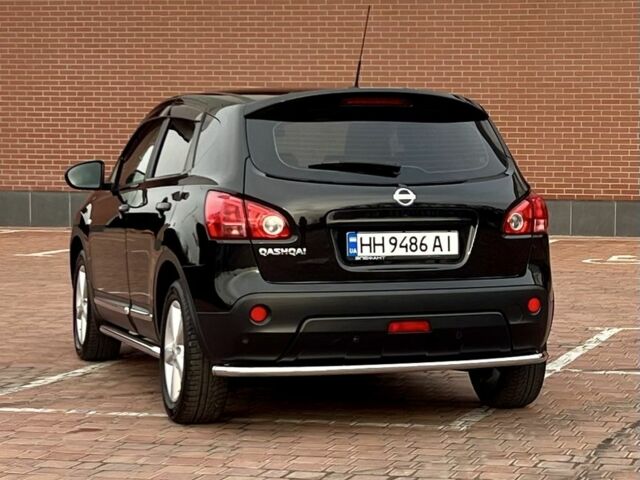 Черный Ниссан Кашкай, объемом двигателя 2 л и пробегом 127 тыс. км за 8700 $, фото 4 на Automoto.ua
