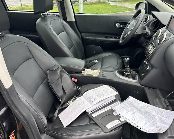 Черный Ниссан Кашкай, объемом двигателя 1.5 л и пробегом 228 тыс. км за 8500 $, фото 39 на Automoto.ua