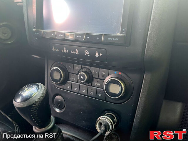 Черный Ниссан Кашкай, объемом двигателя 1.6 л и пробегом 214 тыс. км за 7500 $, фото 9 на Automoto.ua