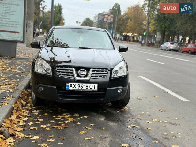 Черный Ниссан Кашкай, объемом двигателя 1.6 л и пробегом 230 тыс. км за 8500 $, фото 1 на Automoto.ua