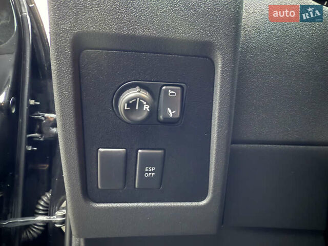 Чорний Ніссан Кашкай, об'ємом двигуна 2 л та пробігом 287 тис. км за 7500 $, фото 27 на Automoto.ua