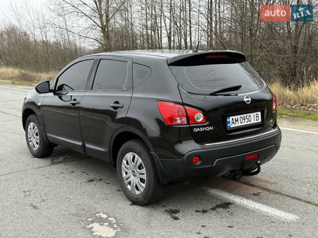 Черный Ниссан Кашкай, объемом двигателя 1.5 л и пробегом 289 тыс. км за 7900 $, фото 4 на Automoto.ua