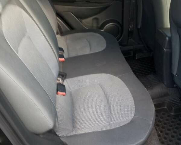 Чорний Ніссан Кашкай, об'ємом двигуна 1.6 л та пробігом 131 тис. км за 8700 $, фото 4 на Automoto.ua