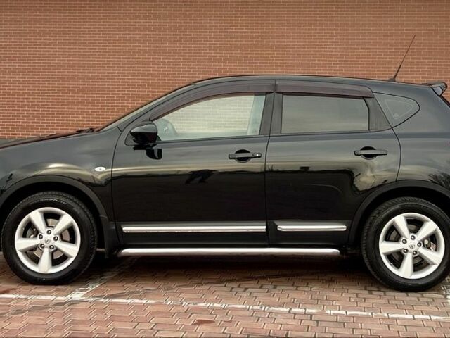 Черный Ниссан Кашкай, объемом двигателя 2 л и пробегом 127 тыс. км за 8700 $, фото 9 на Automoto.ua