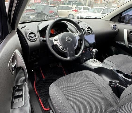 Черный Ниссан Кашкай, объемом двигателя 2 л и пробегом 215 тыс. км за 8300 $, фото 9 на Automoto.ua