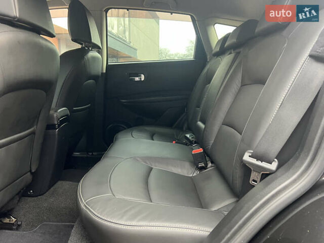 Черный Ниссан Кашкай, объемом двигателя 2 л и пробегом 127 тыс. км за 8700 $, фото 58 на Automoto.ua