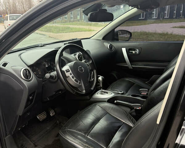Черный Ниссан Кашкай, объемом двигателя 2 л и пробегом 295 тыс. км за 9200 $, фото 15 на Automoto.ua