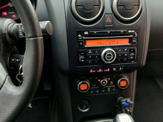 Чорний Ніссан Кашкай, об'ємом двигуна 0 л та пробігом 96 тис. км за 8650 $, фото 2 на Automoto.ua