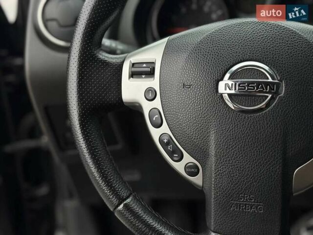 Чорний Ніссан Кашкай, об'ємом двигуна 2 л та пробігом 167 тис. км за 8200 $, фото 31 на Automoto.ua