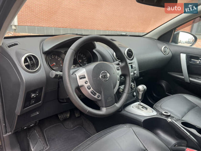Черный Ниссан Кашкай, объемом двигателя 2 л и пробегом 127 тыс. км за 8700 $, фото 41 на Automoto.ua