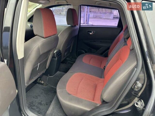 Черный Ниссан Кашкай, объемом двигателя 2 л и пробегом 250 тыс. км за 7900 $, фото 15 на Automoto.ua