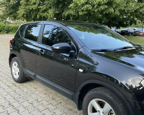 Черный Ниссан Кашкай, объемом двигателя 2 л и пробегом 149 тыс. км за 8600 $, фото 7 на Automoto.ua