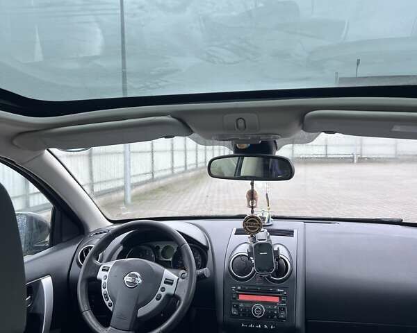 Черный Ниссан Кашкай, объемом двигателя 1.46 л и пробегом 262 тыс. км за 8200 $, фото 4 на Automoto.ua