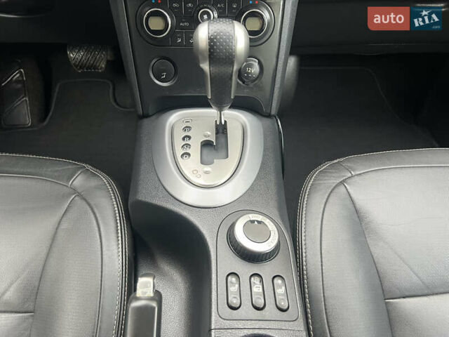 Черный Ниссан Кашкай, объемом двигателя 2 л и пробегом 127 тыс. км за 8700 $, фото 69 на Automoto.ua