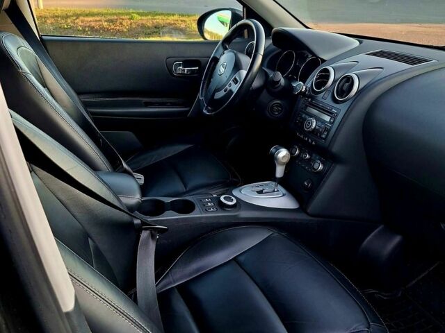 Чорний Ніссан Кашкай, об'ємом двигуна 2 л та пробігом 158 тис. км за 7800 $, фото 5 на Automoto.ua