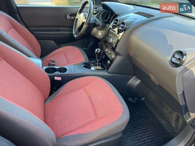 Черный Ниссан Кашкай, объемом двигателя 2 л и пробегом 167 тыс. км за 7900 $, фото 20 на Automoto.ua