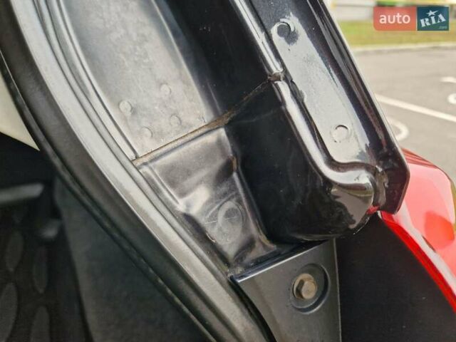 Черный Ниссан Кашкай, объемом двигателя 2 л и пробегом 65 тыс. км за 10400 $, фото 86 на Automoto.ua