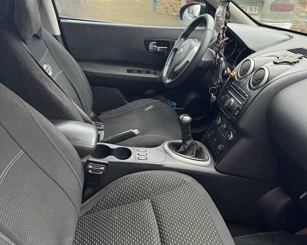 Чорний Ніссан Кашкай, об'ємом двигуна 1.6 л та пробігом 280 тис. км за 8200 $, фото 3 на Automoto.ua