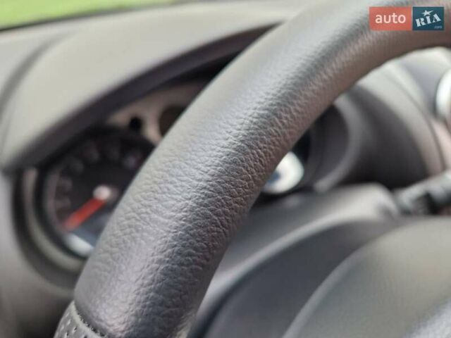 Черный Ниссан Кашкай, объемом двигателя 2 л и пробегом 65 тыс. км за 10400 $, фото 73 на Automoto.ua