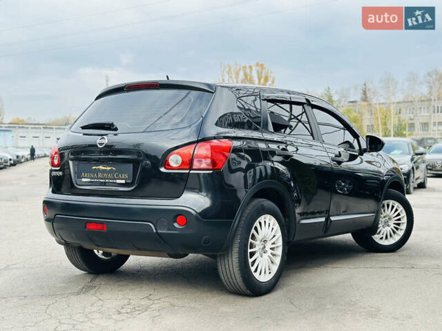 Черный Ниссан Кашкай, объемом двигателя 2 л и пробегом 329 тыс. км за 7200 $, фото 1 на Automoto.ua