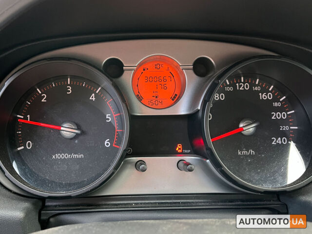 Черный Ниссан Кашкай, объемом двигателя 1.5 л и пробегом 290 тыс. км за 8600 $, фото 9 на Automoto.ua