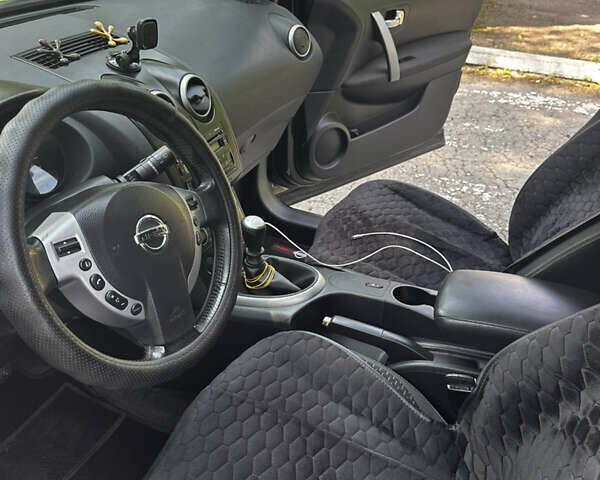 Чорний Ніссан Кашкай, об'ємом двигуна 1.5 л та пробігом 218 тис. км за 8850 $, фото 5 на Automoto.ua