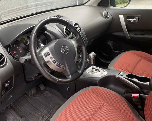 Чорний Ніссан Кашкай, об'ємом двигуна 2 л та пробігом 175 тис. км за 7950 $, фото 12 на Automoto.ua