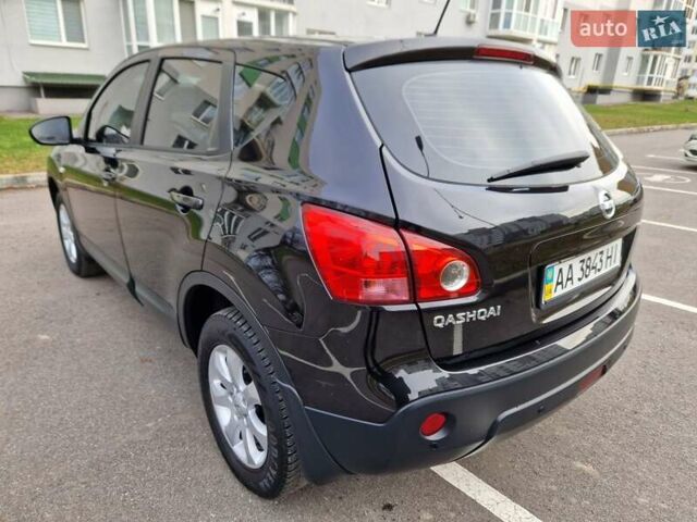 Черный Ниссан Кашкай, объемом двигателя 2 л и пробегом 65 тыс. км за 10400 $, фото 21 на Automoto.ua