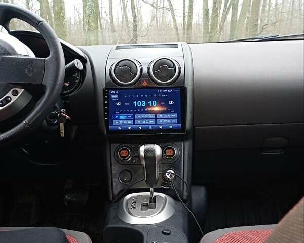 Черный Ниссан Кашкай, объемом двигателя 2 л и пробегом 157 тыс. км за 8600 $, фото 11 на Automoto.ua