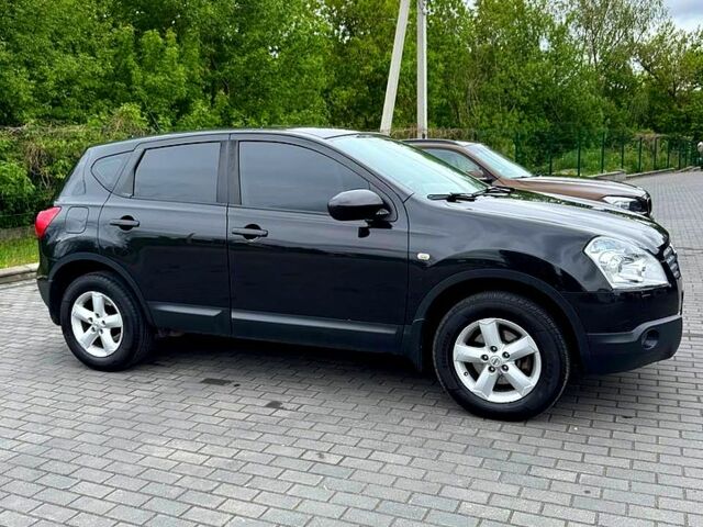 Черный Ниссан Кашкай, объемом двигателя 2 л и пробегом 166 тыс. км за 7900 $, фото 1 на Automoto.ua