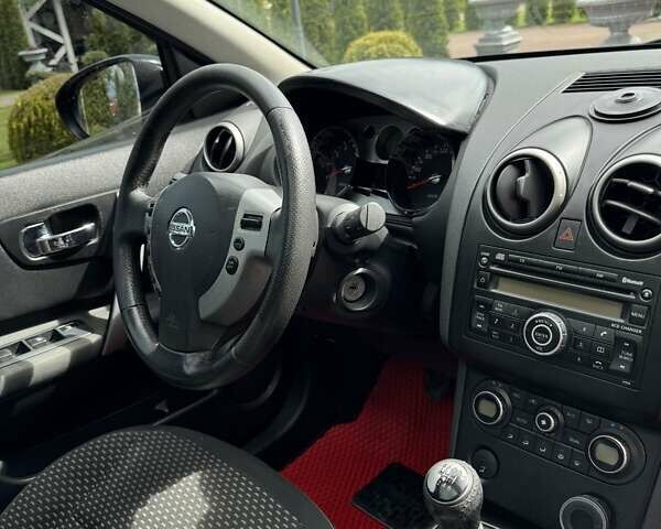 Черный Ниссан Кашкай, объемом двигателя 2 л и пробегом 251 тыс. км за 8500 $, фото 41 на Automoto.ua