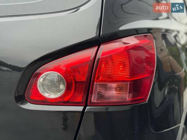 Чорний Ніссан Кашкай, об'ємом двигуна 2 л та пробігом 167 тис. км за 8200 $, фото 16 на Automoto.ua