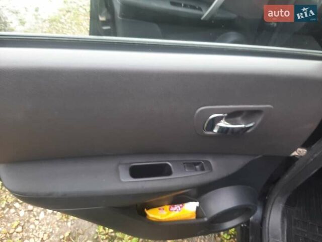 Чорний Ніссан Кашкай, об'ємом двигуна 2 л та пробігом 236 тис. км за 8000 $, фото 10 на Automoto.ua