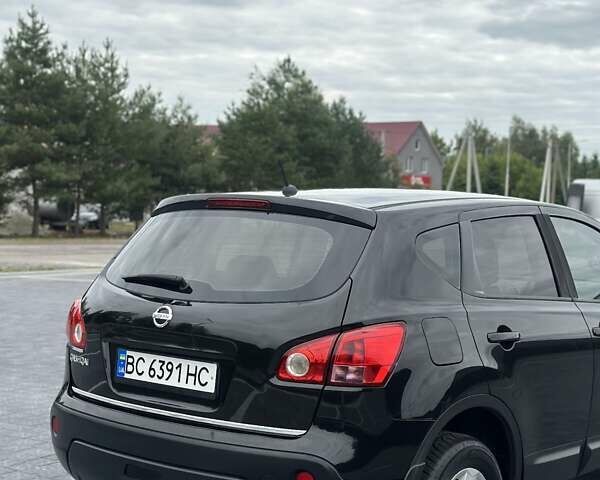 Черный Ниссан Кашкай, объемом двигателя 2 л и пробегом 225 тыс. км за 8600 $, фото 2 на Automoto.ua